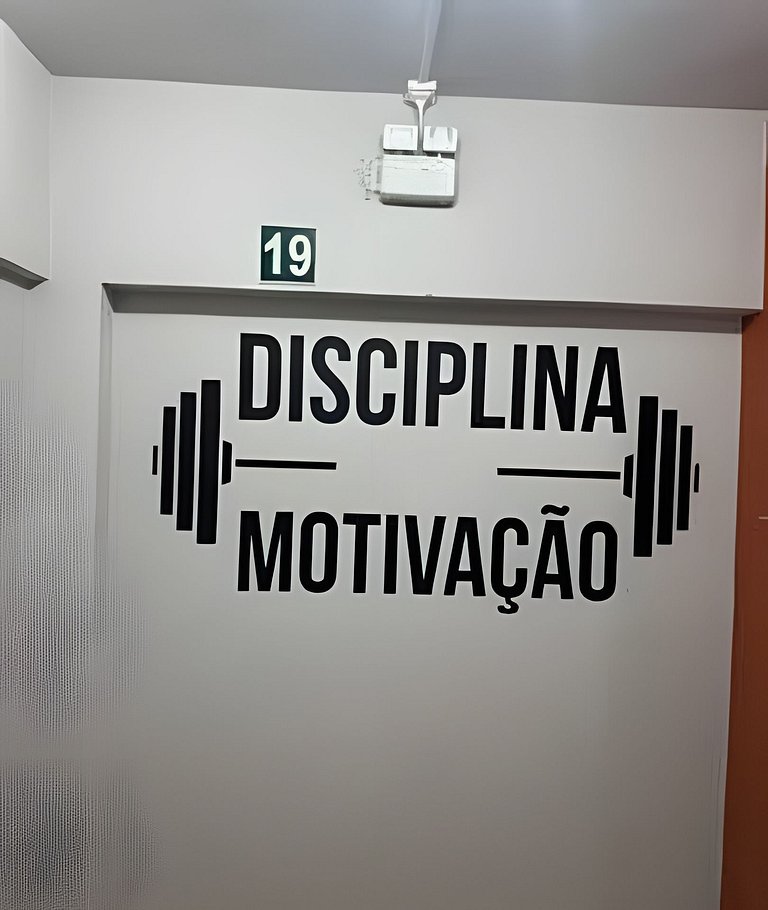 Melhor Novo Preço-Studio Central Luxo+Piscina+WiFi