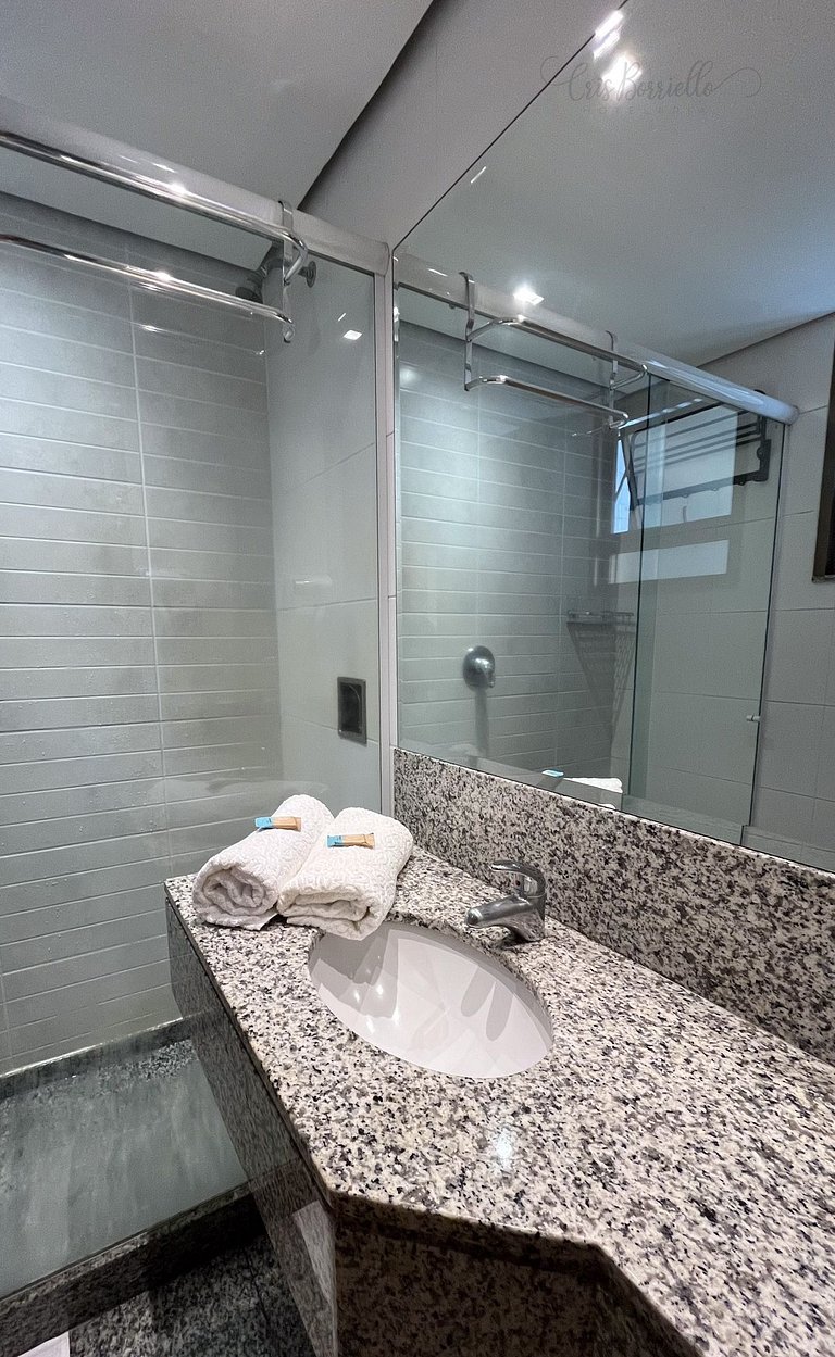 Studio Novo-Sem taxa de limpeza+piscina+Wifi