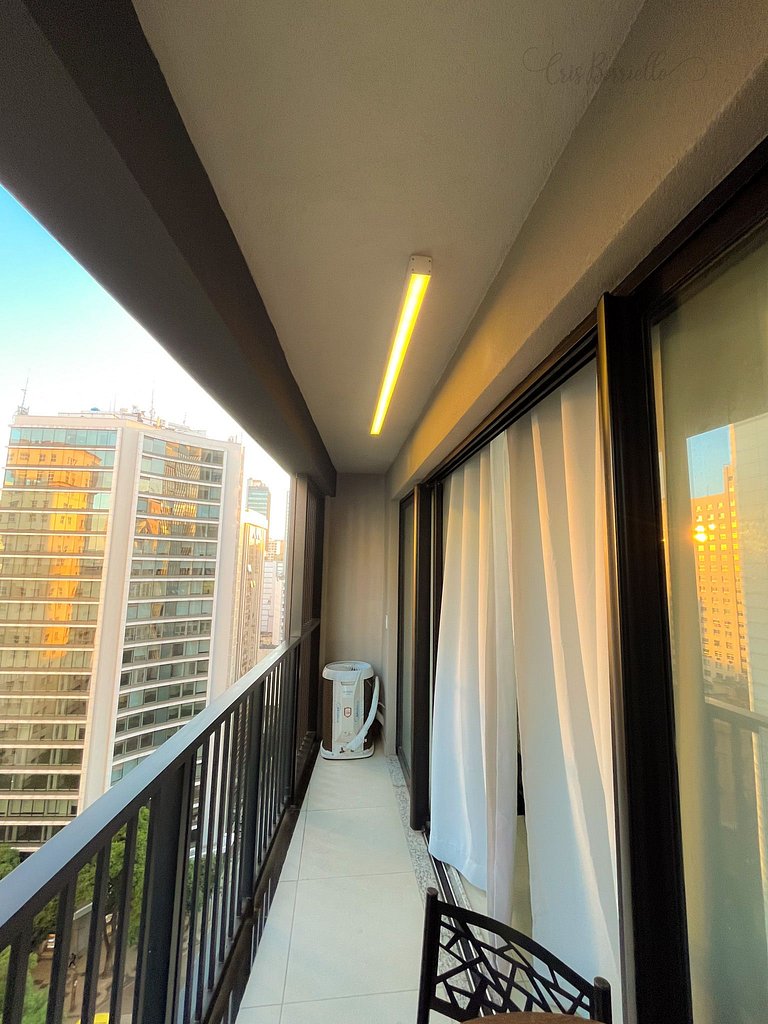 Exclusivo! Novíssimo c/ Piscina Aquecida + WiFi