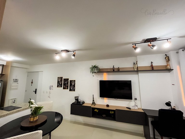 Exclusivo! Novíssimo c/ Piscina Aquecida + WiFi