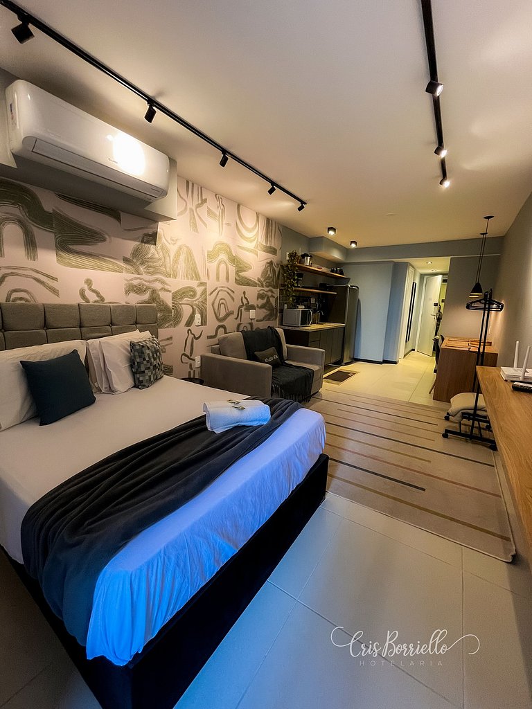 Skylux Super Studio Imponente Piscina Aquecida WIFI