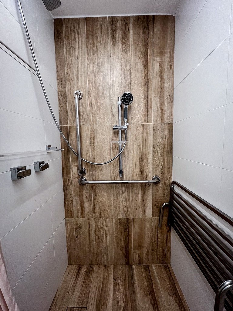 Studio novíssimo no centro c/ piscina aquecida