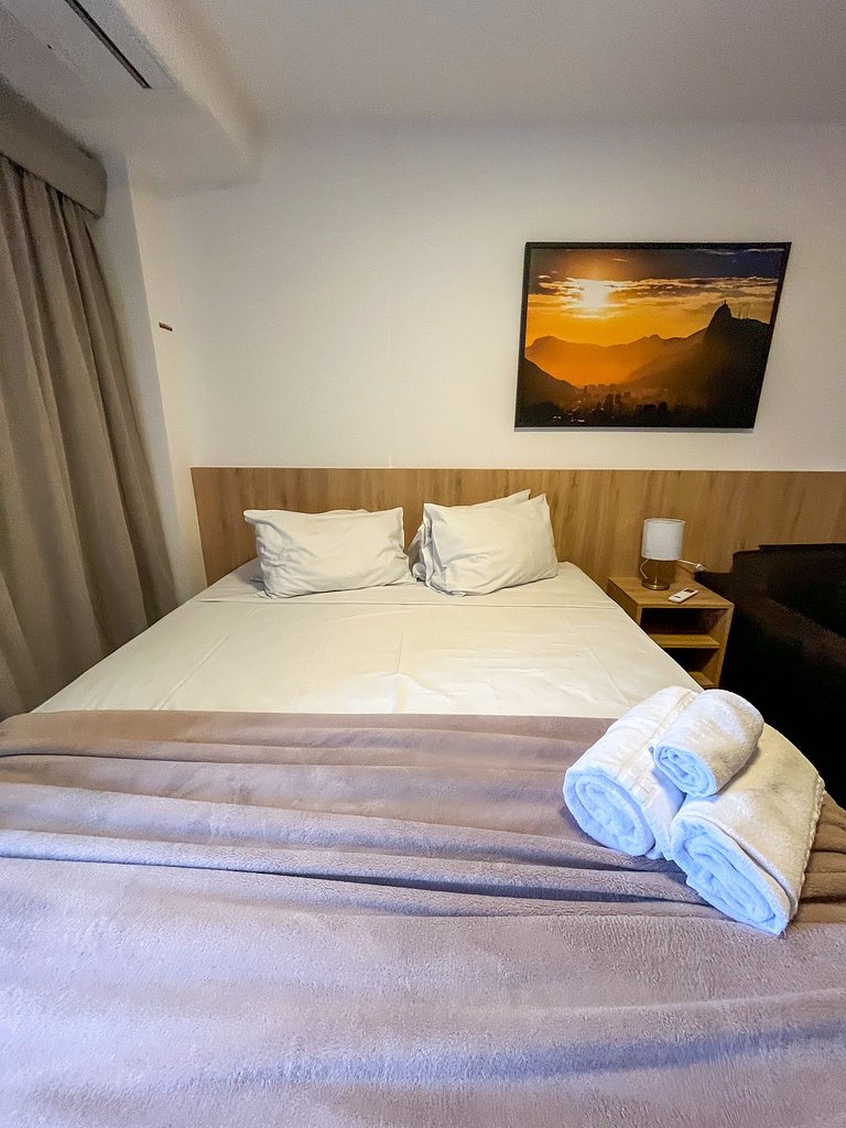 Studio Centro piscina aquecida em 6 x sem juros