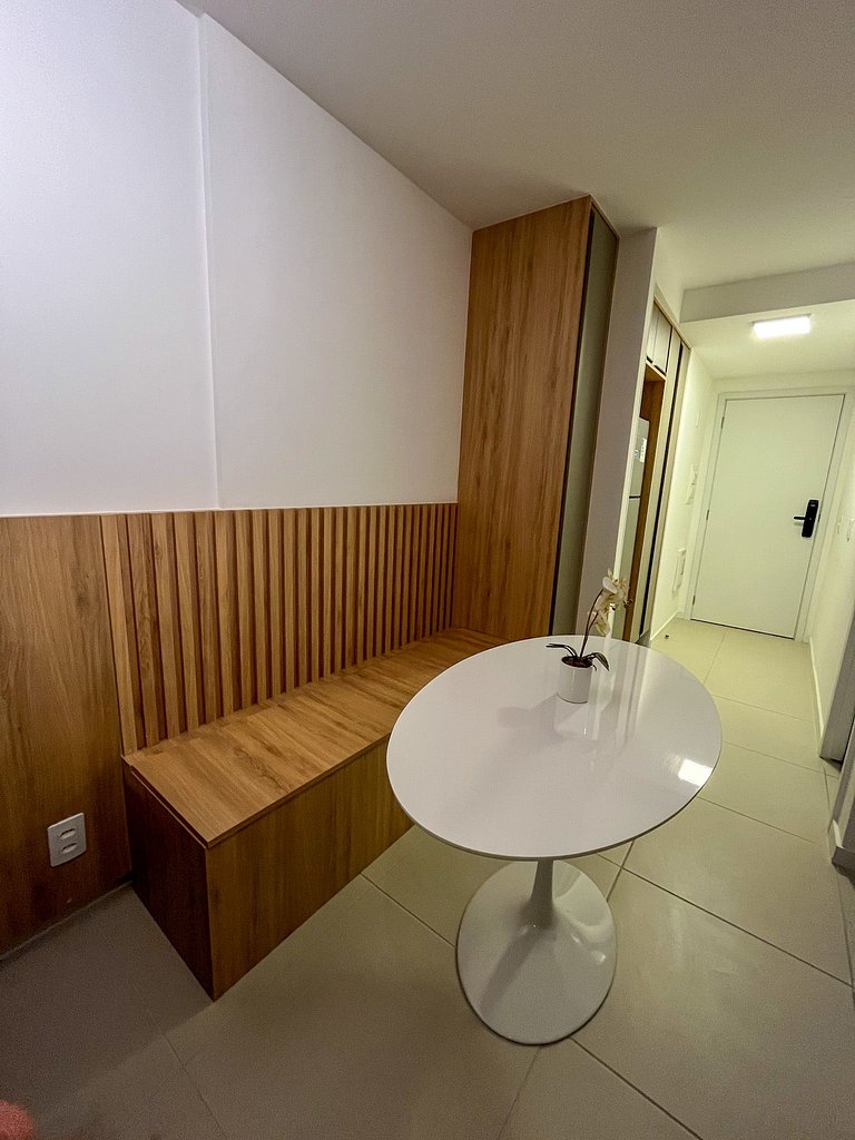 Studio Centro piscina aquecida em 6 x sem juros