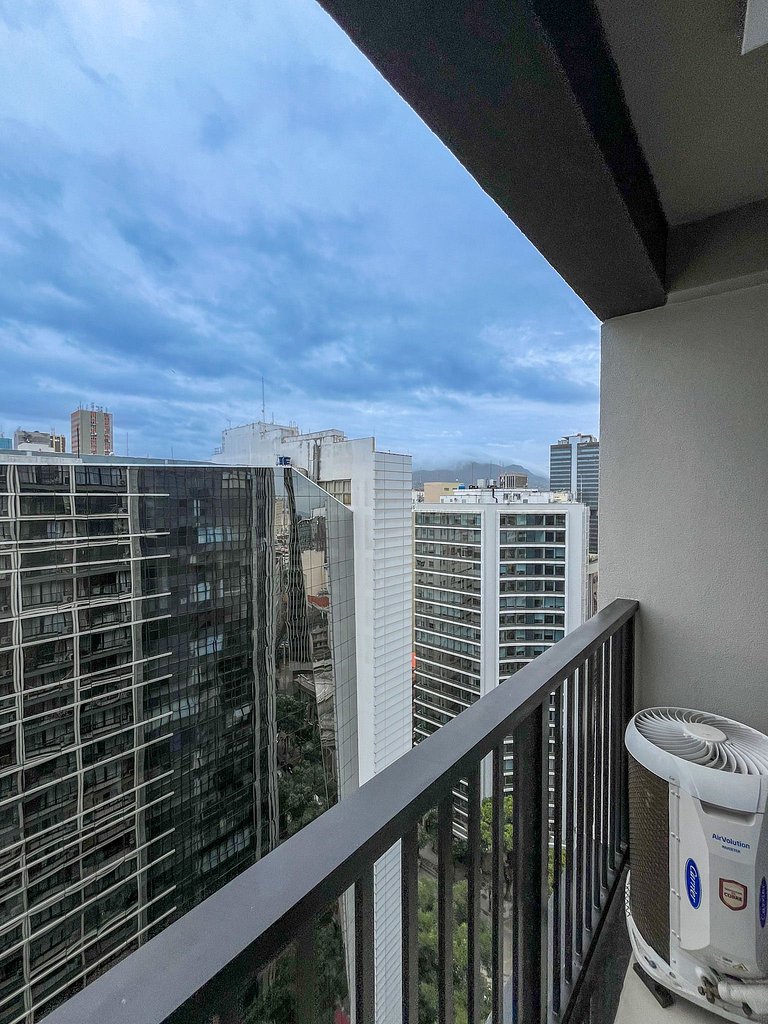 Studio Centro piscina aquecida em 6 x sem juros