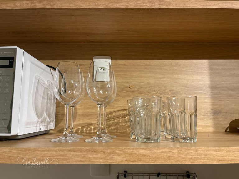 Studio com piscina aquecida em 6 x sem juros