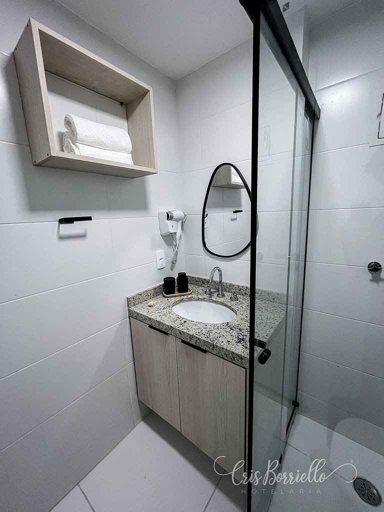 NOVO - Estúdio moderno no Centro próximo de tudo