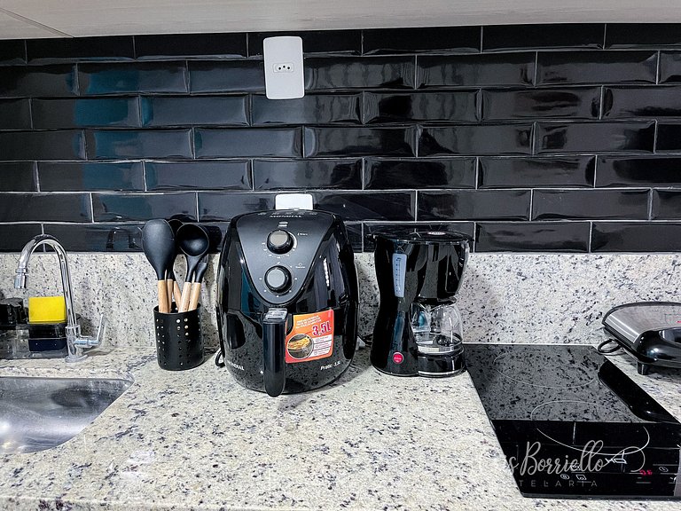 NOVO - Estúdio moderno no Centro próximo de tudo