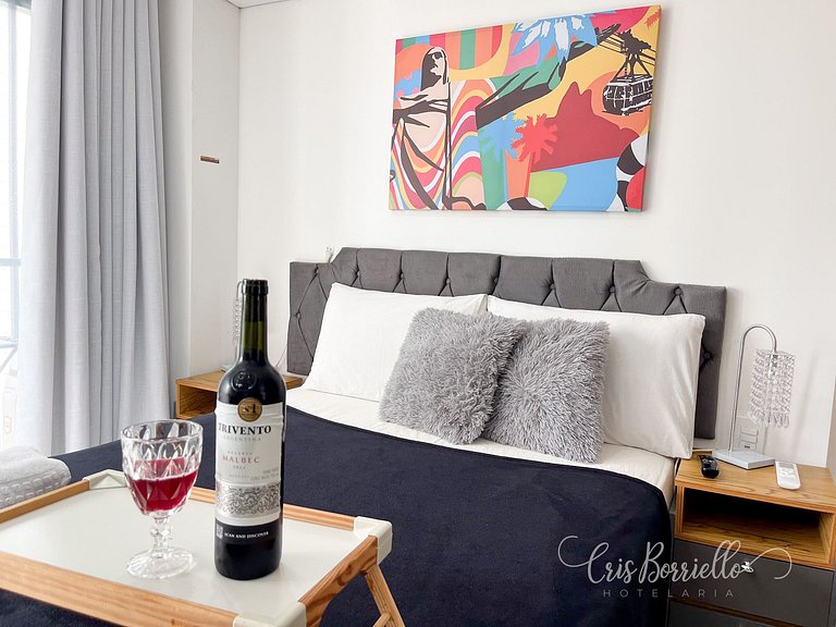 Exclusivo! Novíssimo c/ Piscina Aquecida + WiFi