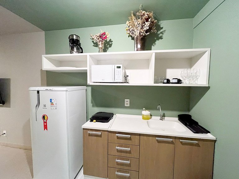 Estúdio amplo com piscina centro do rio