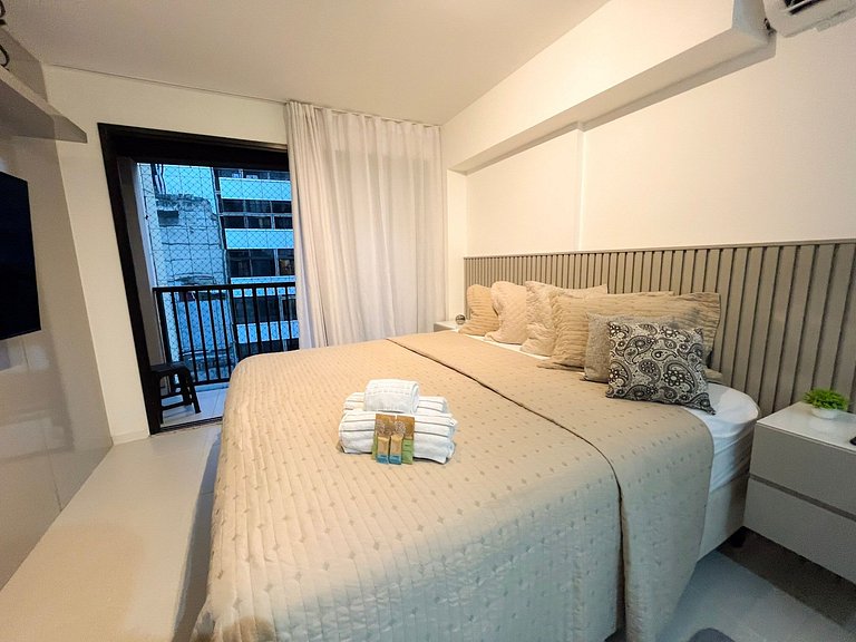 Estudio novíssimo + piscina panorâmica!