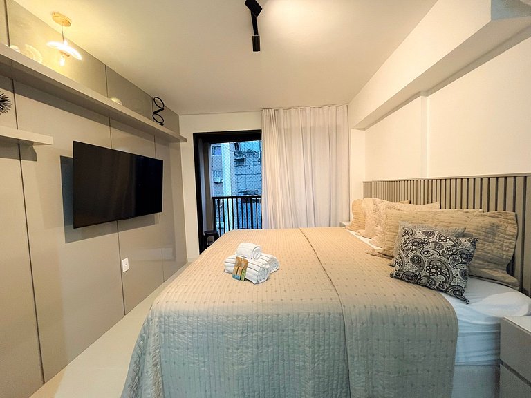 Estudio novíssimo + piscina panorâmica!