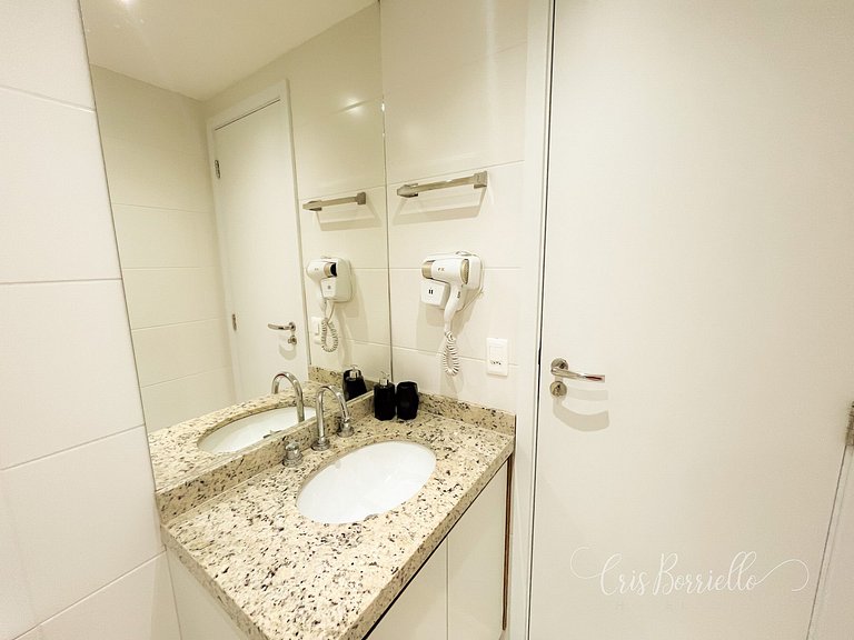 Studio equipado completo + Piscina aquecida