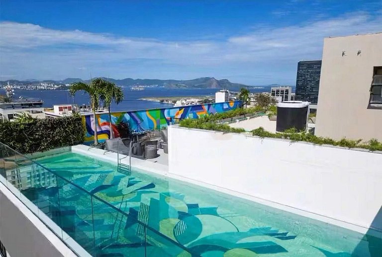 Estudio novíssimo com piscina aquecida e wifi 5g