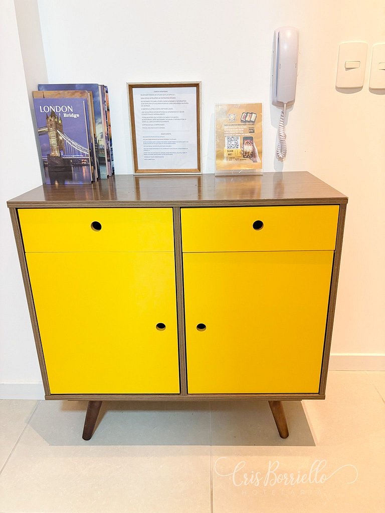 Estudio amplo com piscina aquecida e vista