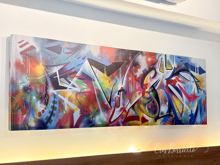 Estudio amplo com piscina aquecida e vista