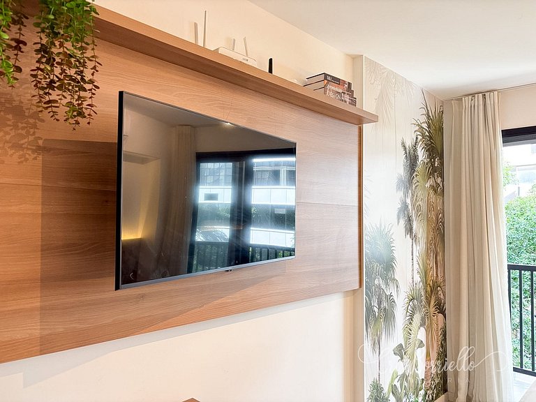 Estudio amplo com piscina aquecida e vista