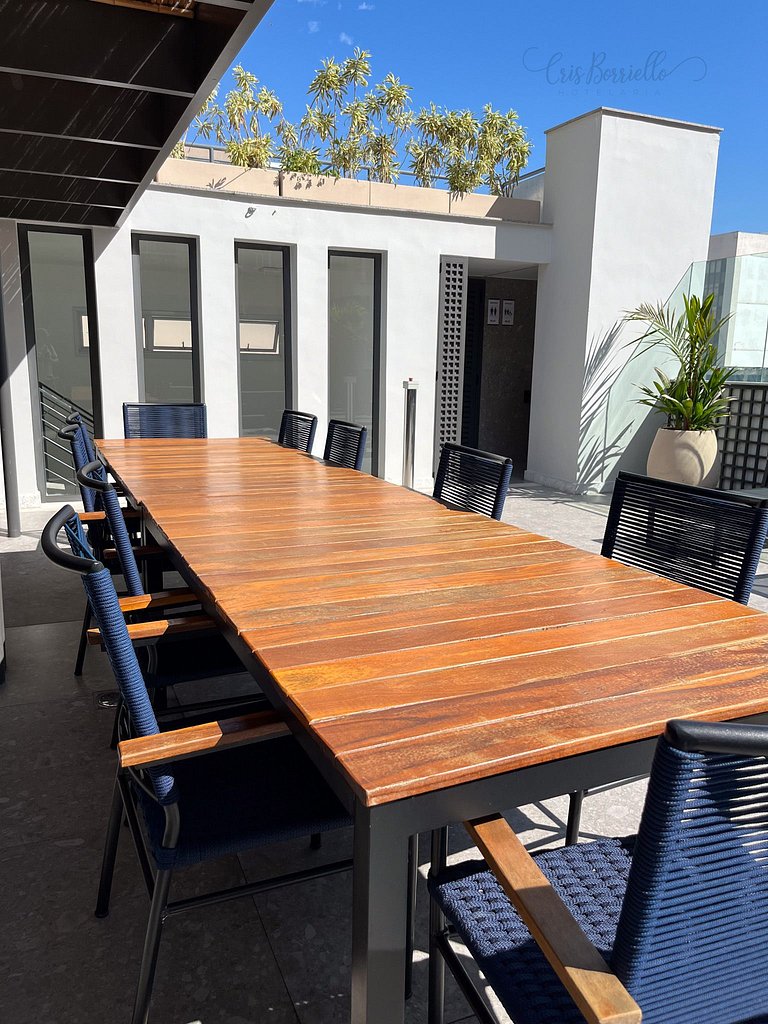 Studio perto da Colombo com piscina e vista