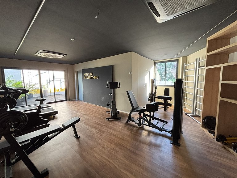 Studio equipado com Piscina espaço histórico.