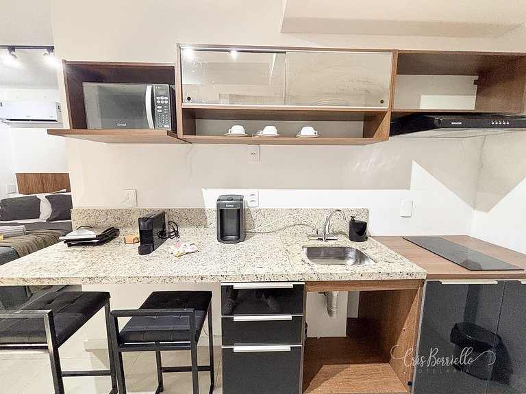 Studio compacto com piscina aquecida