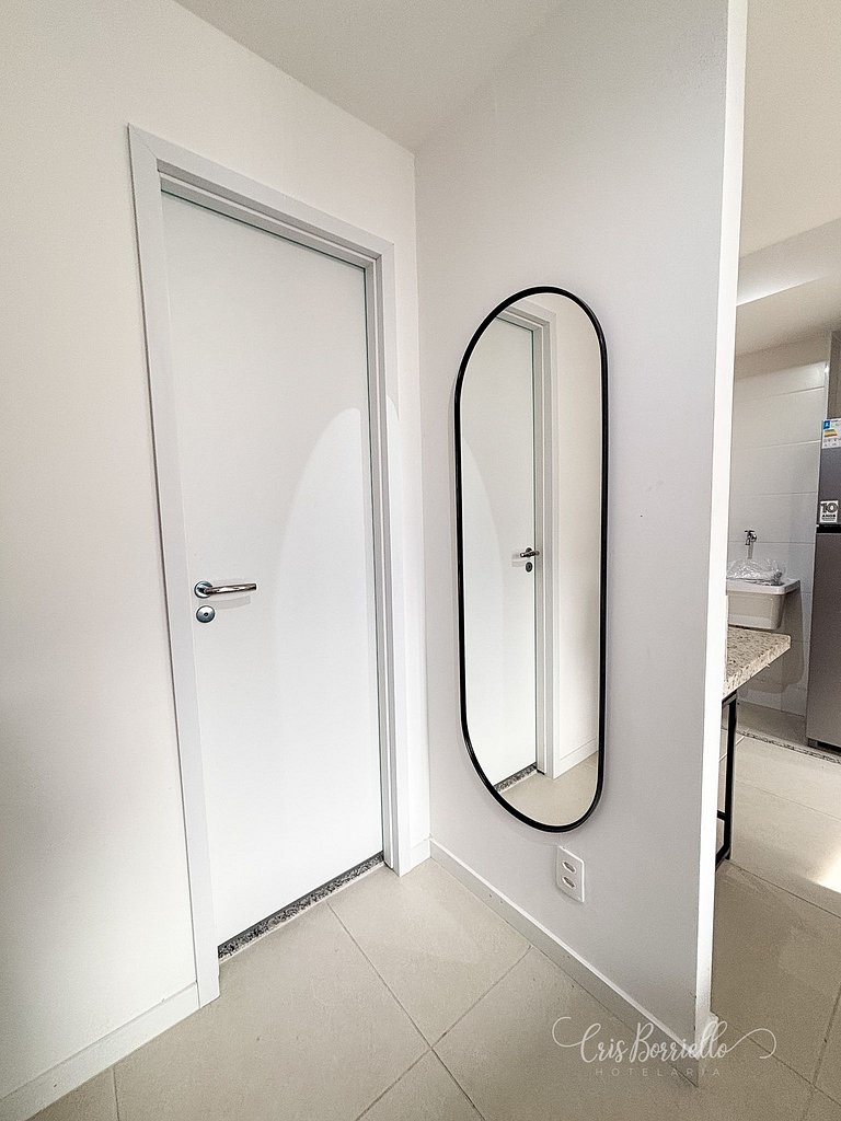 Studio compacto com piscina aquecida