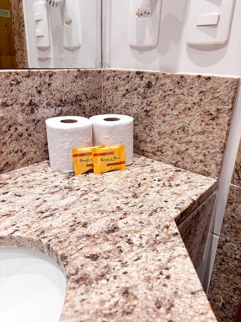 Melhor Novo Preço-Studio Central Luxo+Piscina+WiFi