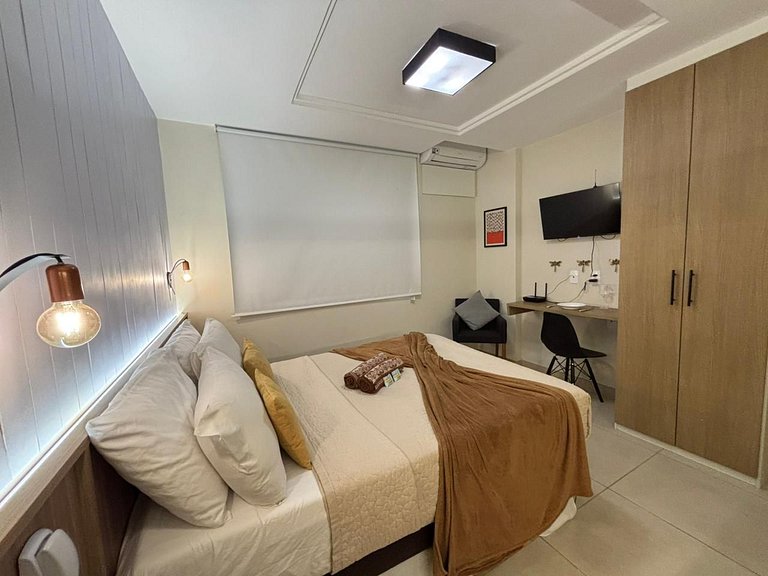 Melhor Novo Preço-Studio Central Luxo+Piscina+WiFi